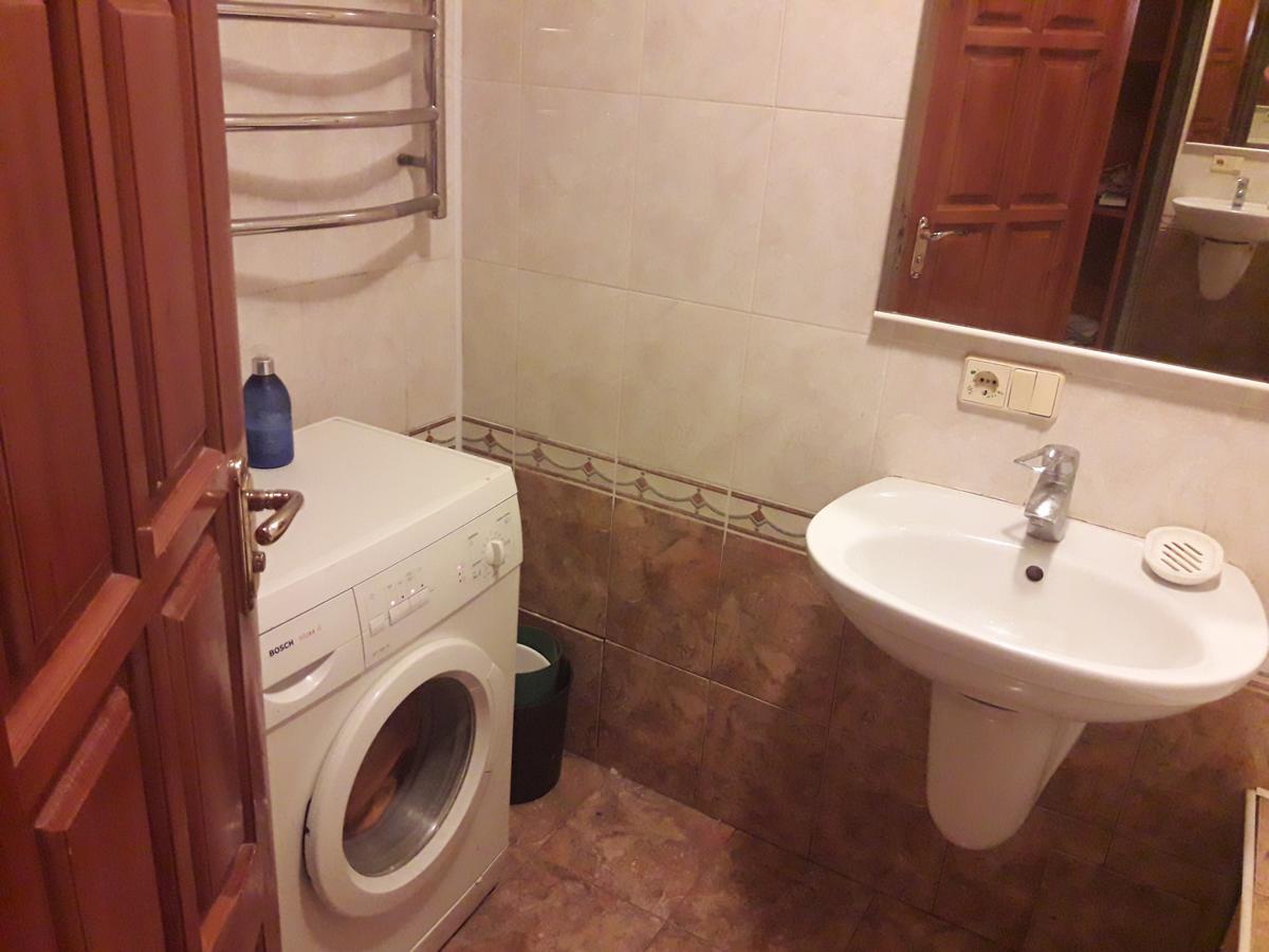 Appartment Near M. 23 Serpnya Харков Екстериор снимка