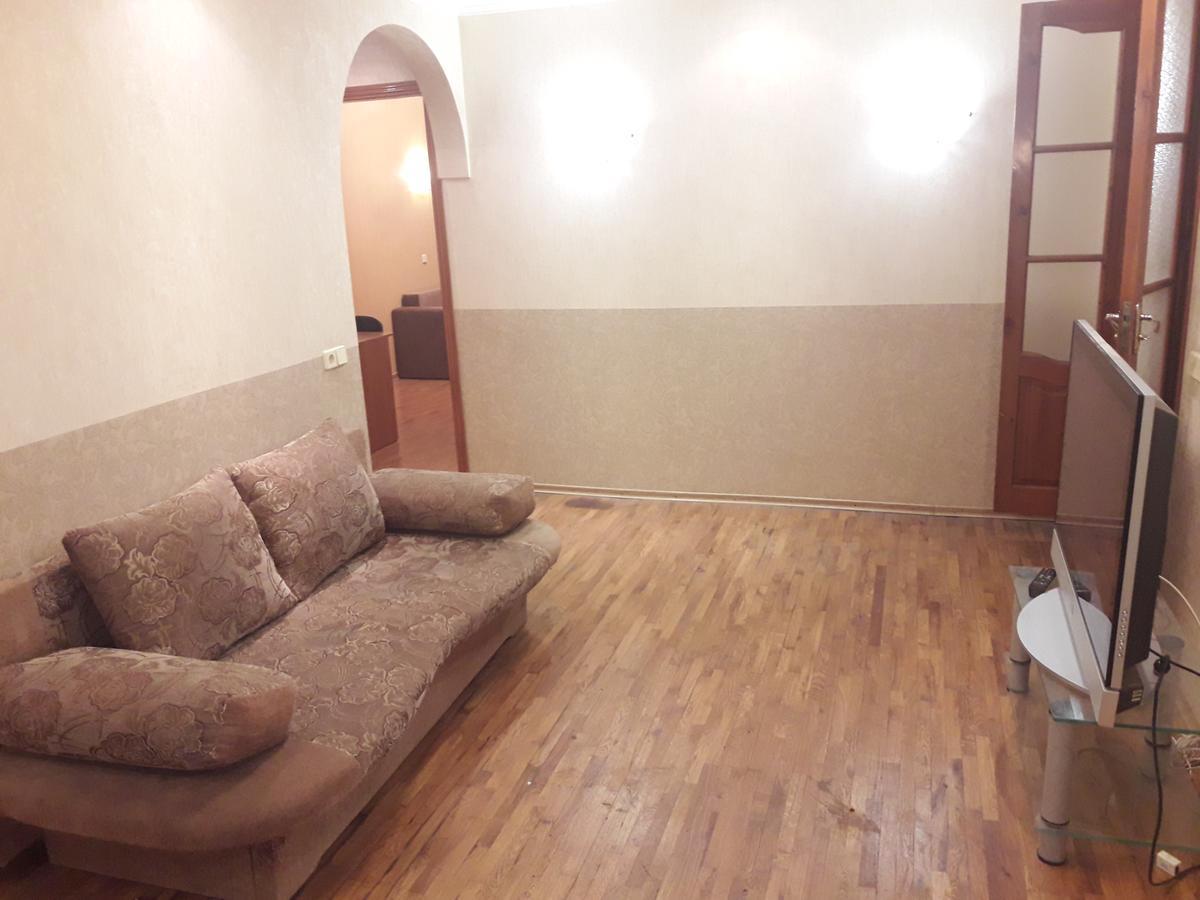 Appartment Near M. 23 Serpnya Харков Екстериор снимка